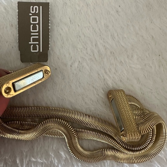 Chico's Elegant Gold-Tone Watch Bracelet - Picture 4 of 8
